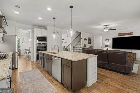 Kitchen - 588 Calgary Downs Dr, Winder, GA 30680 photo 3 of 3