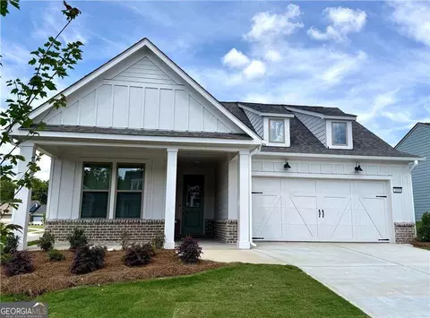 2436 Naples St, Hoschton, GA 30548