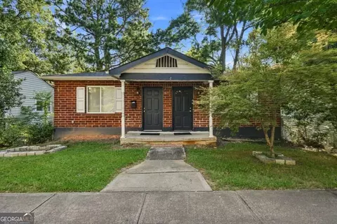 1071 Center St NW, Atlanta, GA 30318