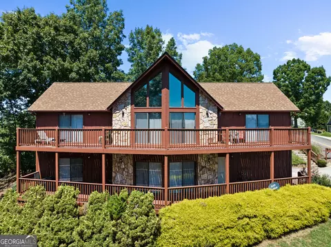 567 Mountain Top, Blairsville, GA 30512