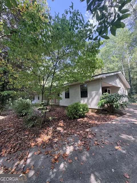8164 New Calhoun Rd NE, Adairsville, GA 30103