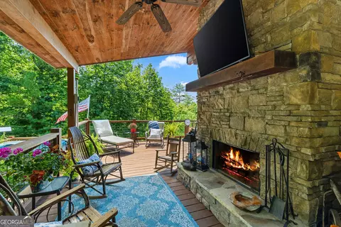 Exterior - 115 Sunset Dr, Tiger, GA 30576 photo 6 of 27