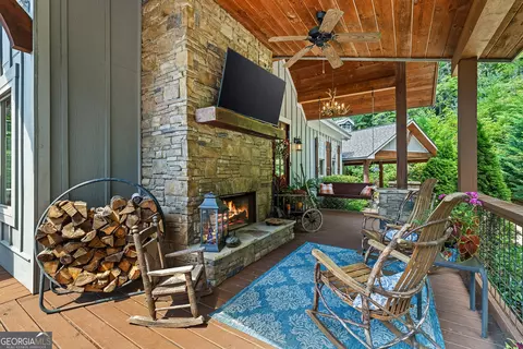 Exterior - 115 Sunset Dr, Tiger, GA 30576 photo 8 of 27