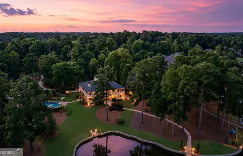 1581 Lighthouse Cir, Greensboro, GA 30642