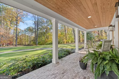 Exterior - 441 Tanglewood Dr, Canton, GA 30115 photo 4 of 18