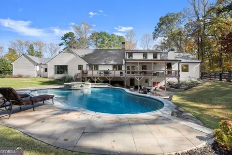 Exterior - 441 Tanglewood Dr, Canton, GA 30115 photo 3 of 18