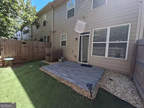 Exterior - 4402 Newfangle Rd, Stone Mountain, GA 30083 photo 2 of 3