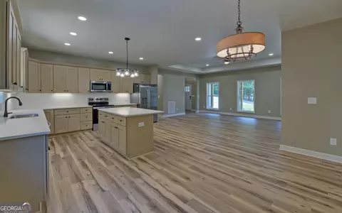 Other - 55 Wesley Cir, Toccoa, GA 30577 photo 1 of 11