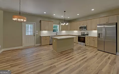 Kitchen - 55 Wesley Cir, Toccoa, GA 30577 photo 1 of 3