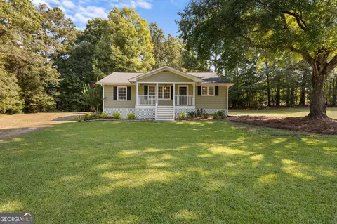 243 Seay Rd, Fayetteville, GA 30215