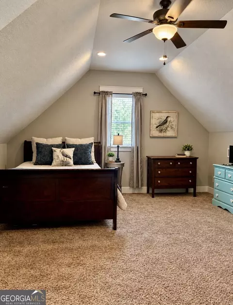 Bedroom - 9999 Lynntown Rd, Collins, GA 30421 photo 2 of 3