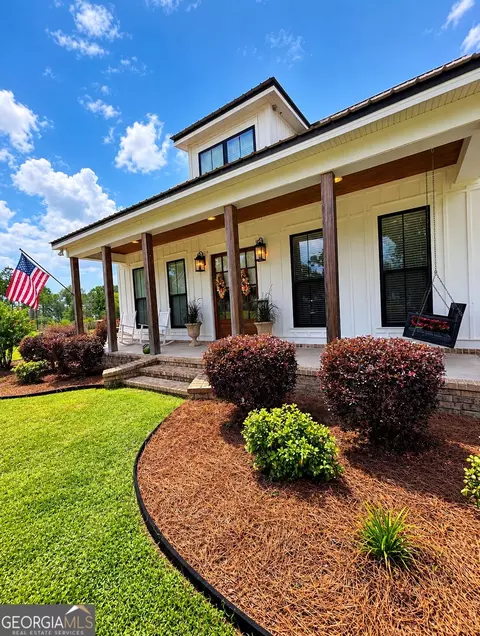 Exterior - 9999 Lynntown Rd, Collins, GA 30421 photo 4 of 5