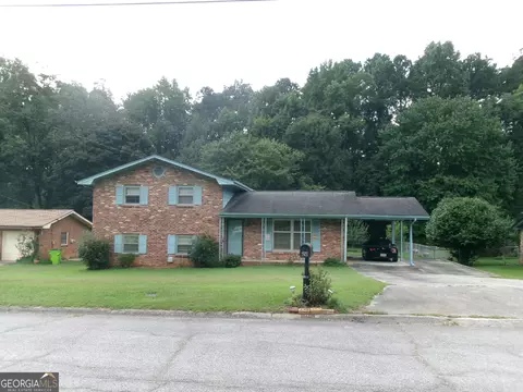 745 Huntingdon Dr, Jonesboro, GA 30236