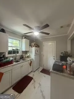 208 Duncan St, Dublin, GA 31021 photo 3