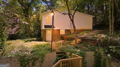 152 Toole St, Clayton, GA 30525