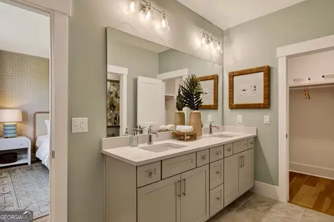 Bath - 310 Reserve Way, Savannah, GA 31401 photo 4 of 5