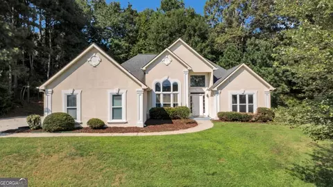2506 Sky Valley Dr, Dacula, GA 30019