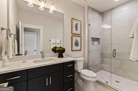 Bath - 403 Reserve Way, Savannah, GA 31401 photo 6 of 6
