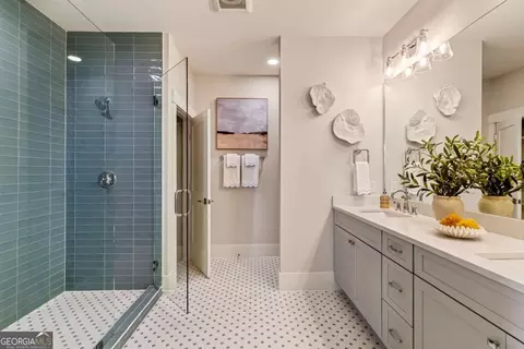 Bath - 403 Reserve Way, Savannah, GA 31401 photo 4 of 6