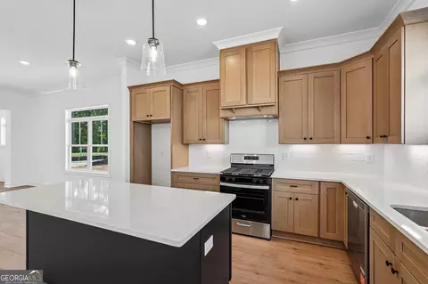 Kitchen - 144 Dewey Rd, Lilburn, GA 30047 photo 3 of 3