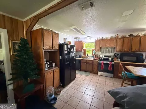 Kitchen - 125 Lee Ave, Brooklet, GA 30415 photo 1 of 2