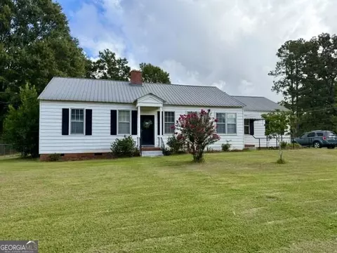 204 W First Ave, Sandersville, GA 31082