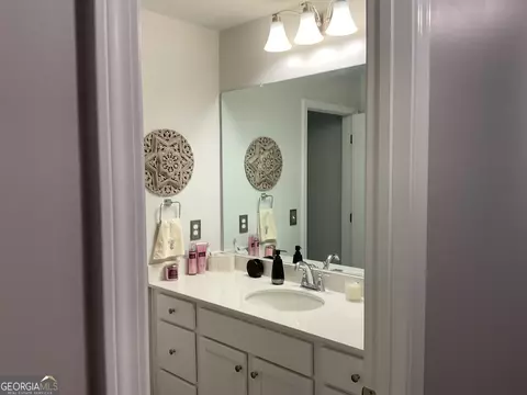 Bath - 137 Cabin Way, Hampton, GA 30228 photo 5 of 6