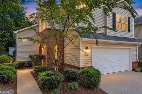 1270 W Oaks Way, Woodstock, GA 30188