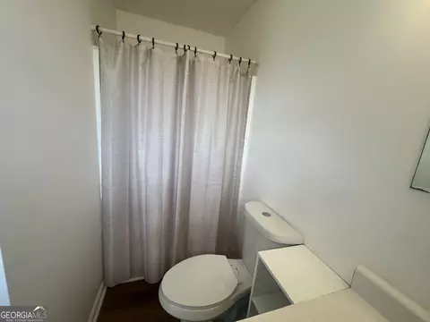 Bath - 1529 S Davis Rd, Lagrange, GA 30241 photo 1 of 4