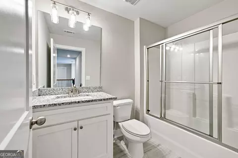 Bath - 237 Ivey Dr, Bethlehem, GA 30620 photo 3 of 4