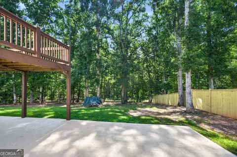 Exterior - 237 Ivey Dr, Bethlehem, GA 30620 photo 7 of 9