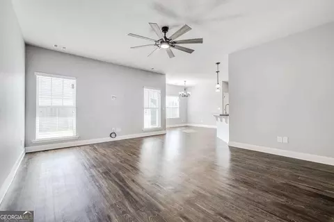 Living - 123 Thoroughbred Dr, Guyton, GA 31312 photo 4 of 4