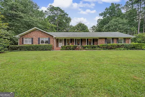 3885 Pittman Rd, College Park, GA 30349