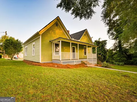 Exterior - 6 N Broad St, Covington, GA 30014 photo 2 of 12