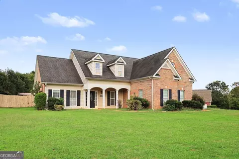 Exterior - 1014 Clover Leaf Dr, Mcdonough, GA 30252 photo 2 of 3