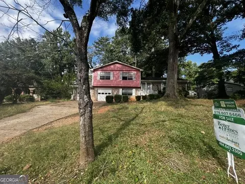 3919 Bressler Cir, Decatur, GA 30035