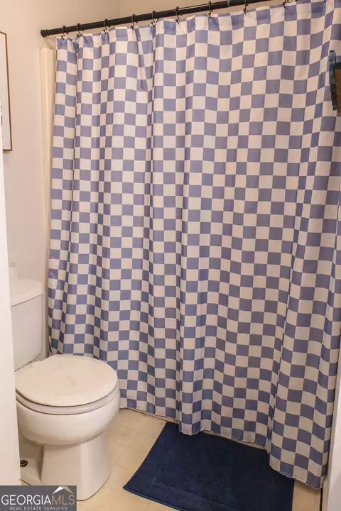 Bath - 55 Ashton Ct, Covington, GA 30016 photo 1 of 4