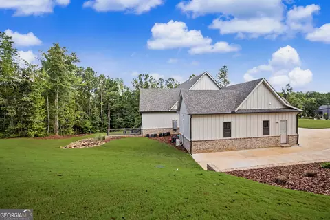 Exterior - 220 Preakness Way, Forsyth, GA 31029 photo 12 of 13