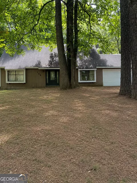 103 Martingale Dr, Peachtree City, GA 30269