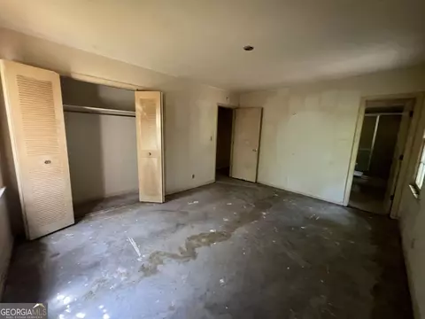Bedroom - 404 Debra Dr, Lagrange, GA 30240 photo 2 of 6
