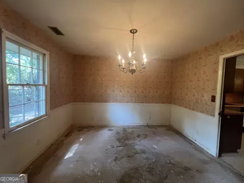 Other - 404 Debra Dr, Lagrange, GA 30240 photo 3 of 6