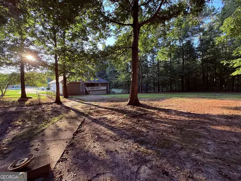 Exterior - 330 Fox Meadow Dr, Covington, GA 30016 photo 5 of 6