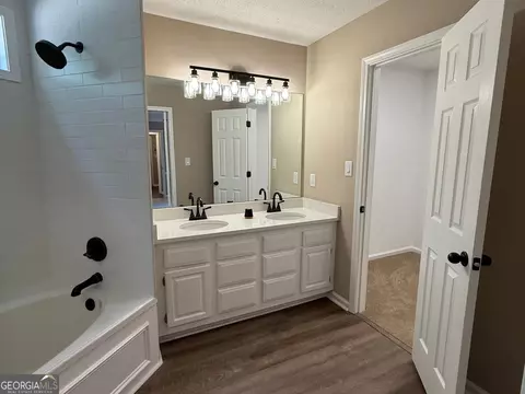 Bath - 330 Fox Meadow Dr, Covington, GA 30016 photo 2 of 3