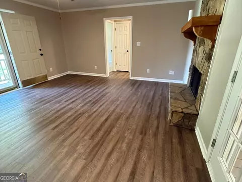 Living - 330 Fox Meadow Dr, Covington, GA 30016 photo 4 of 4