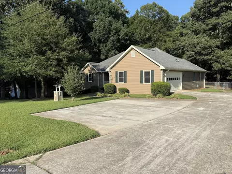 Exterior - 330 Fox Meadow Dr, Covington, GA 30016 photo 2 of 6
