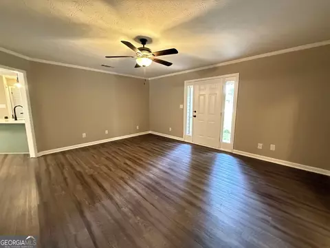 Living - 330 Fox Meadow Dr, Covington, GA 30016 photo 2 of 4