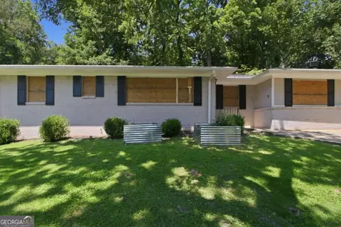 1763 Meadowglades Dr, Decatur, GA 30035