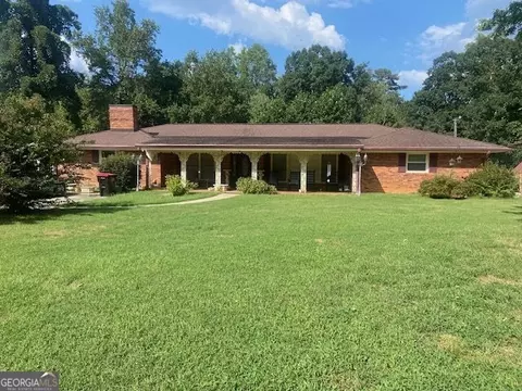 140 Bobs Dr, Mableton, GA 30126
