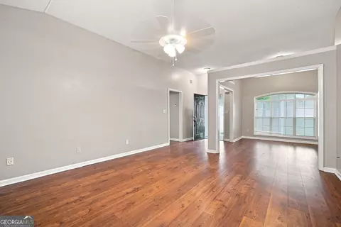 Living - 125 River View Ct, Hampton, GA 30228 photo 3 of 4