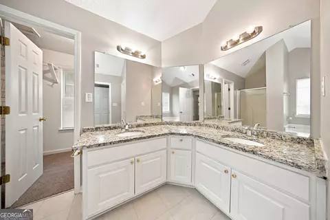 Bath - 125 River View Ct, Hampton, GA 30228 photo 4 of 4